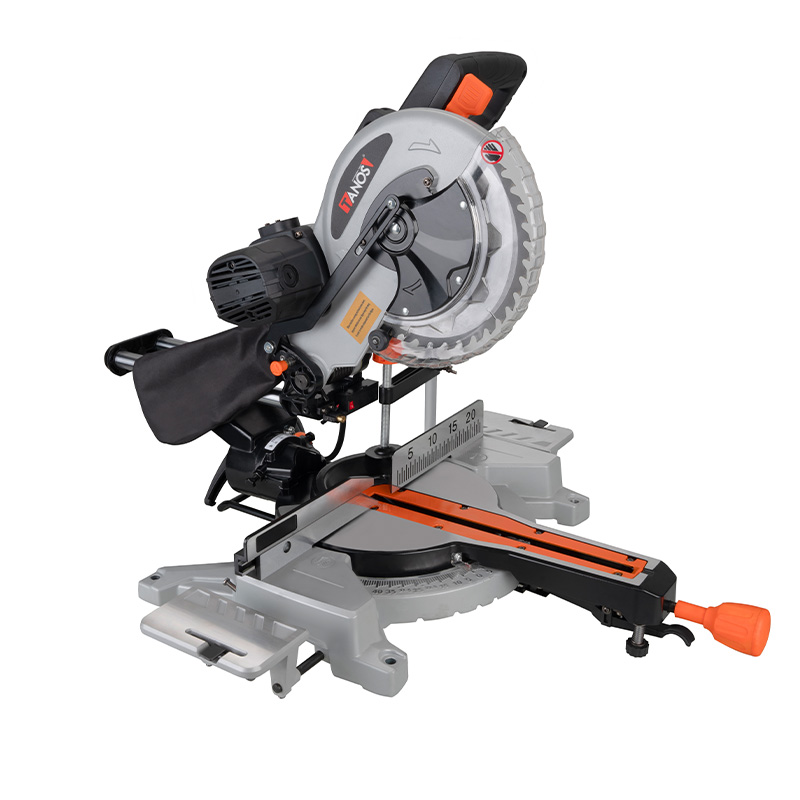 Mitter Saw